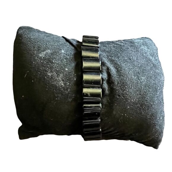 Rustic Cuff Bracelet - Picture 3 of 8